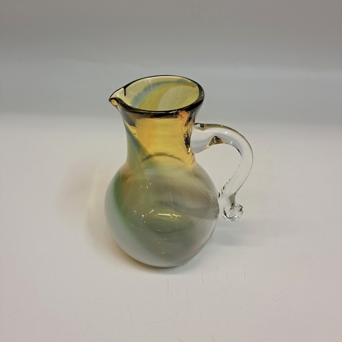 Click to view detail for DB-777 MINI PITCHER GOLD & MOSS 3x2x2 $42